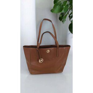 Michael Kors Rivington Saffiano Leather Tote Bag - excellent condition